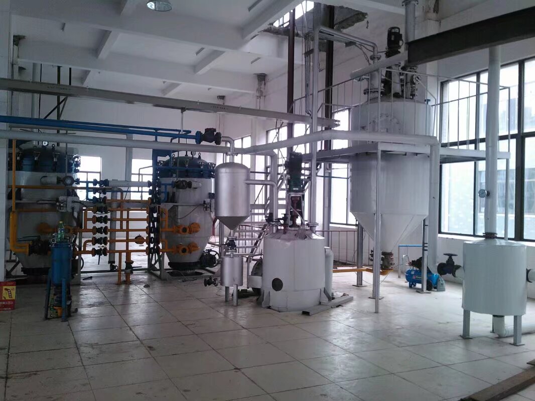 Crude oil refining